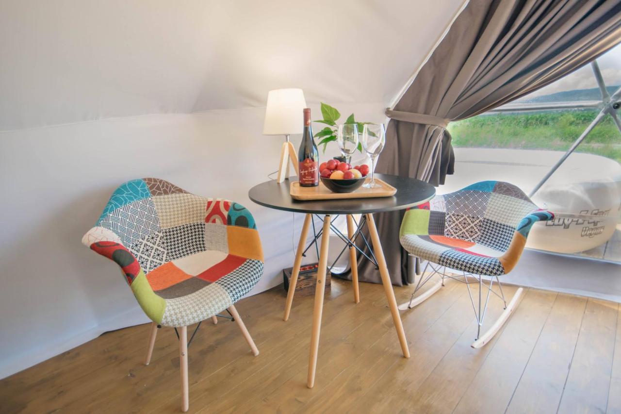 Jewelberry Glamping Hotel Tbilisi Mtsʼkhetʼa Dış mekan fotoğraf