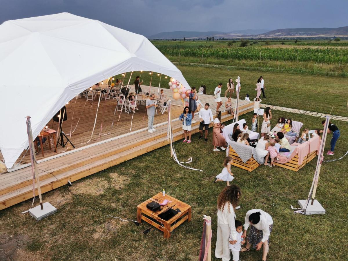 Jewelberry Glamping Hotel Tbilisi Mtsʼkhetʼa Dış mekan fotoğraf