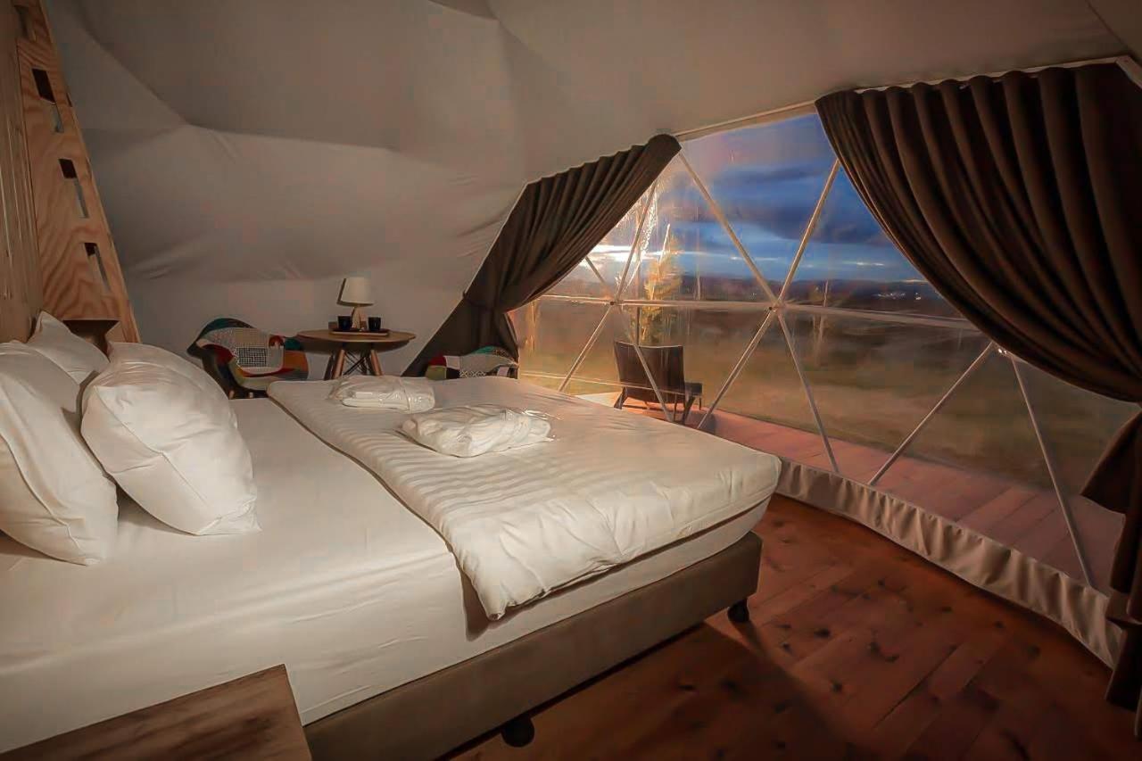 Jewelberry Glamping Hotel Tbilisi Mtsʼkhetʼa Dış mekan fotoğraf