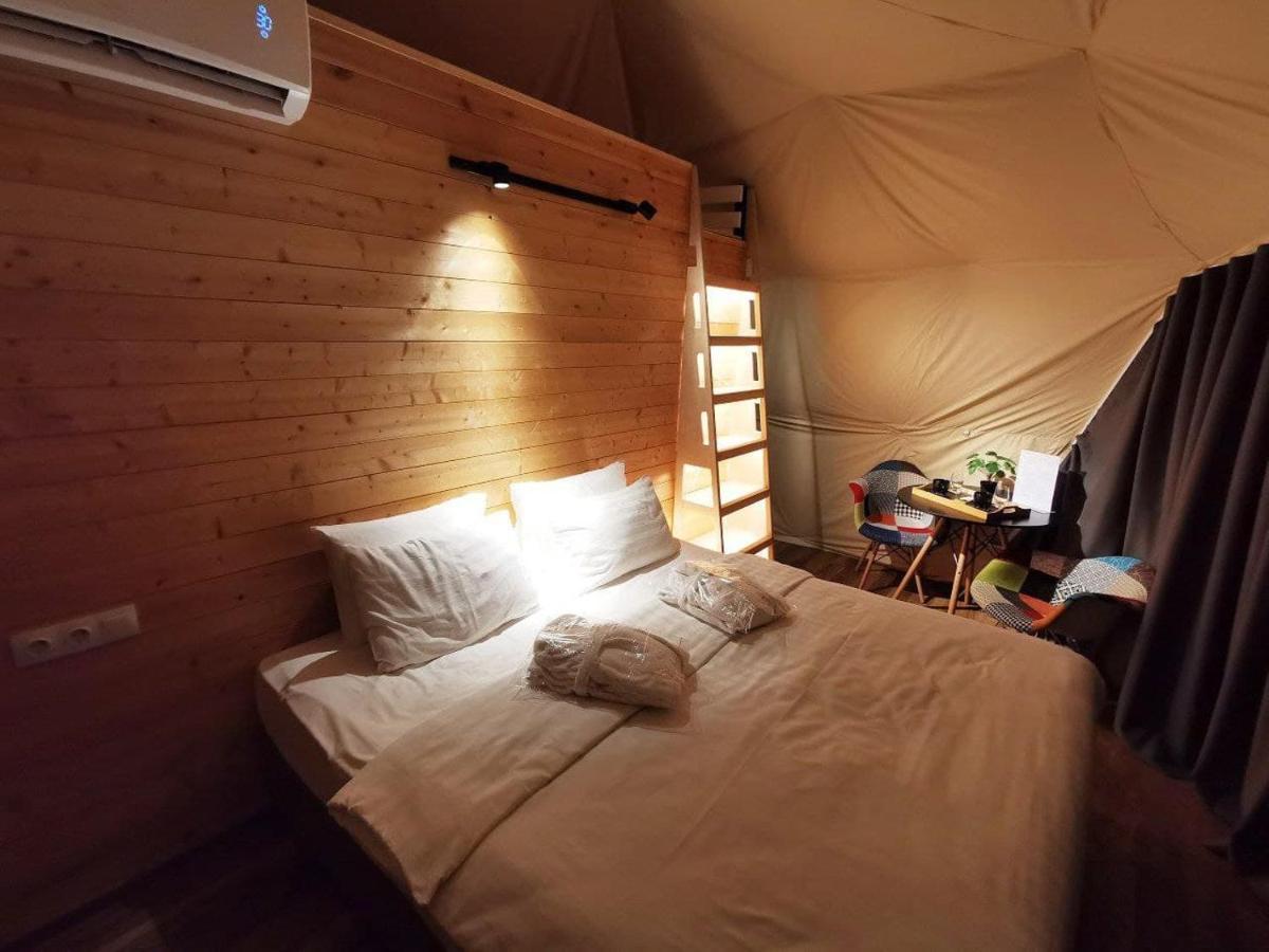 Jewelberry Glamping Hotel Tbilisi Mtsʼkhetʼa Dış mekan fotoğraf