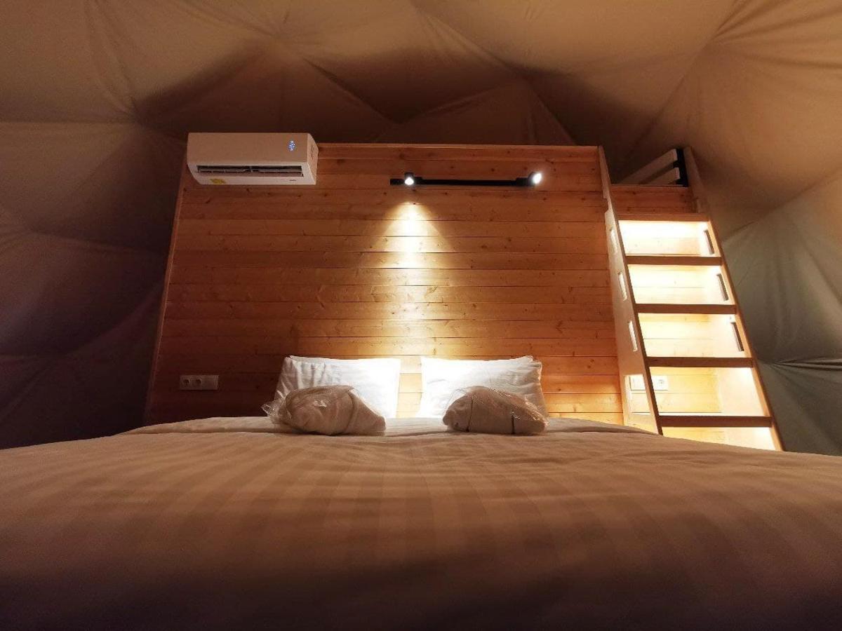 Jewelberry Glamping Hotel Tbilisi Mtsʼkhetʼa Dış mekan fotoğraf