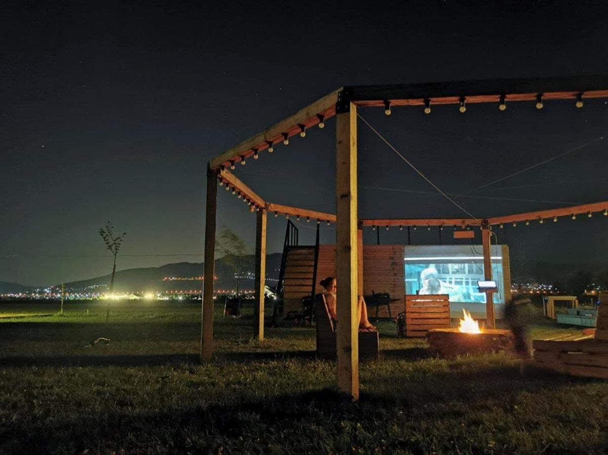 Jewelberry Glamping Hotel Tbilisi Mtsʼkhetʼa Dış mekan fotoğraf