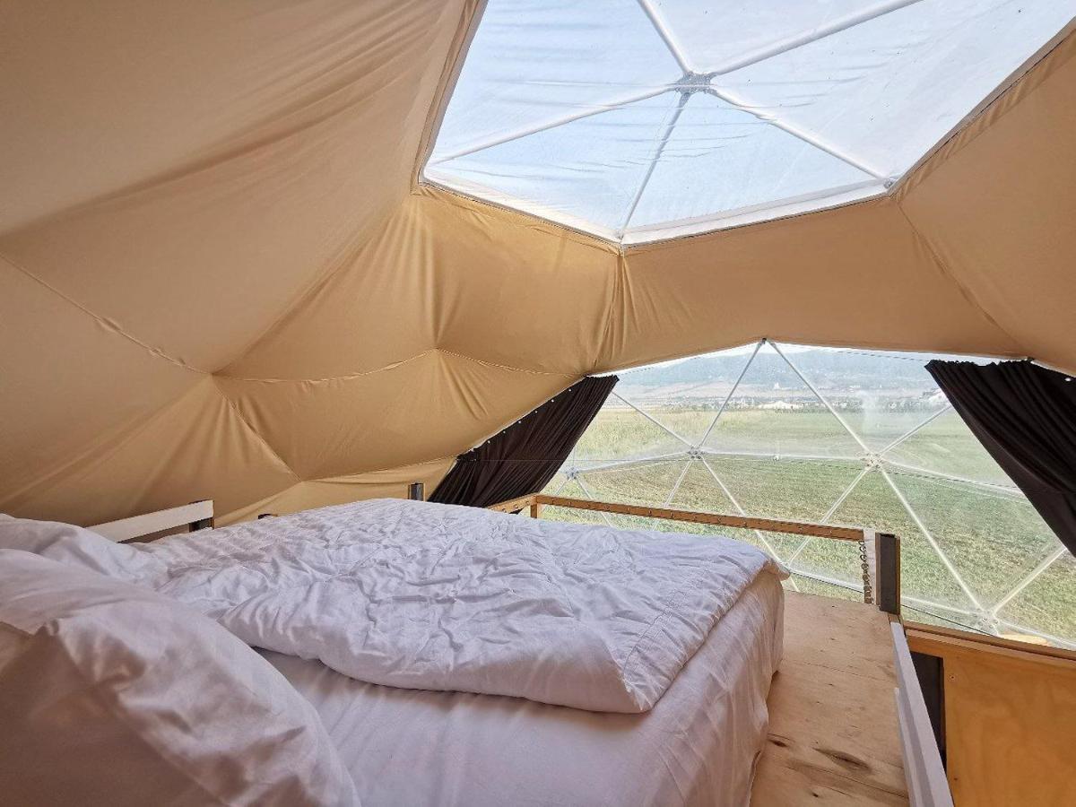 Jewelberry Glamping Hotel Tbilisi Mtsʼkhetʼa Dış mekan fotoğraf