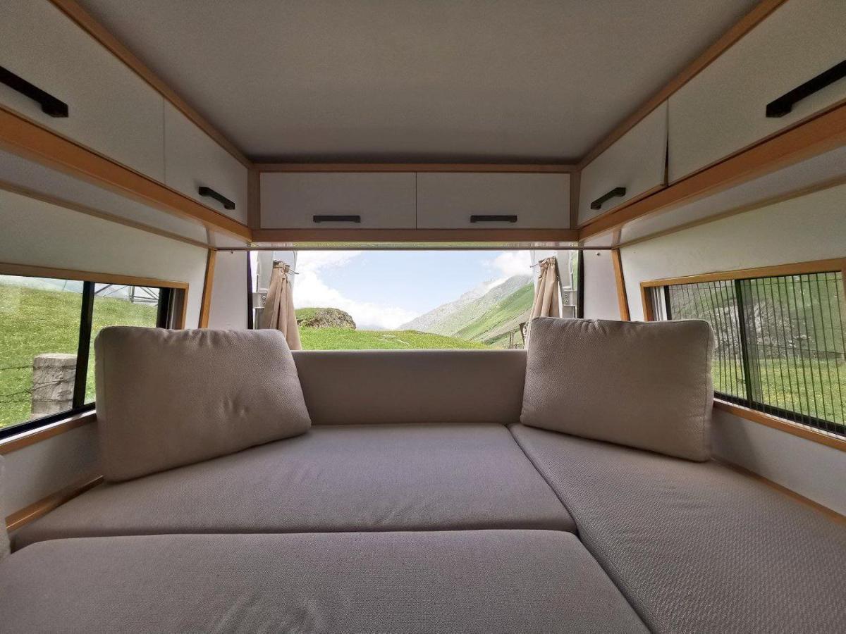 Jewelberry Glamping Hotel Tbilisi Mtsʼkhetʼa Dış mekan fotoğraf