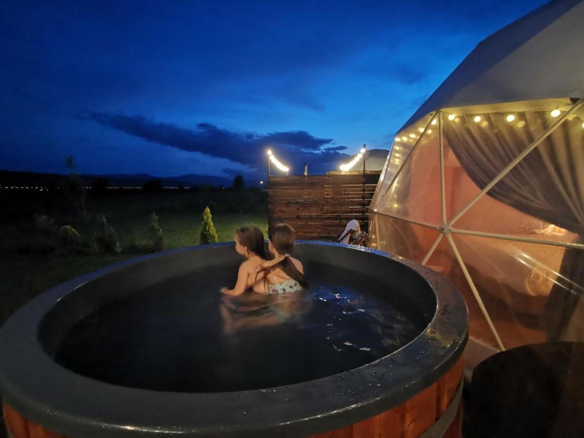Jewelberry Glamping Hotel Tbilisi Mtsʼkhetʼa Dış mekan fotoğraf