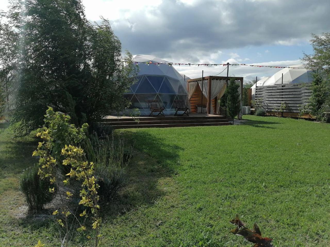 Jewelberry Glamping Hotel Tbilisi Mtsʼkhetʼa Dış mekan fotoğraf