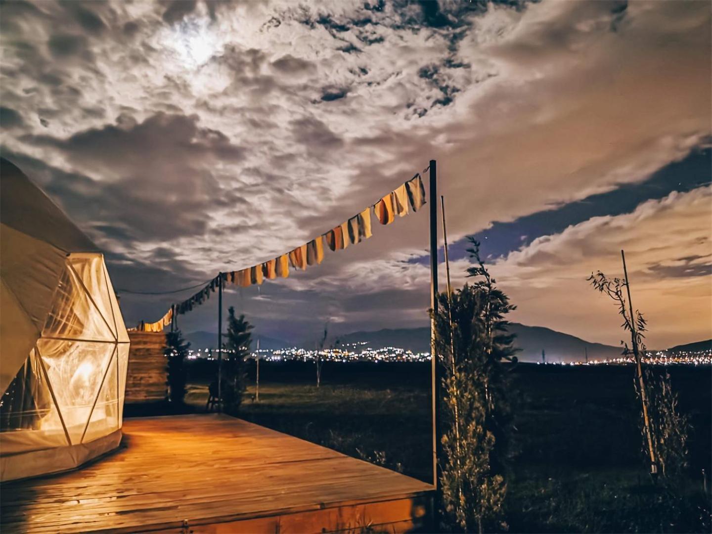 Jewelberry Glamping Hotel Tbilisi Mtsʼkhetʼa Oda fotoğraf