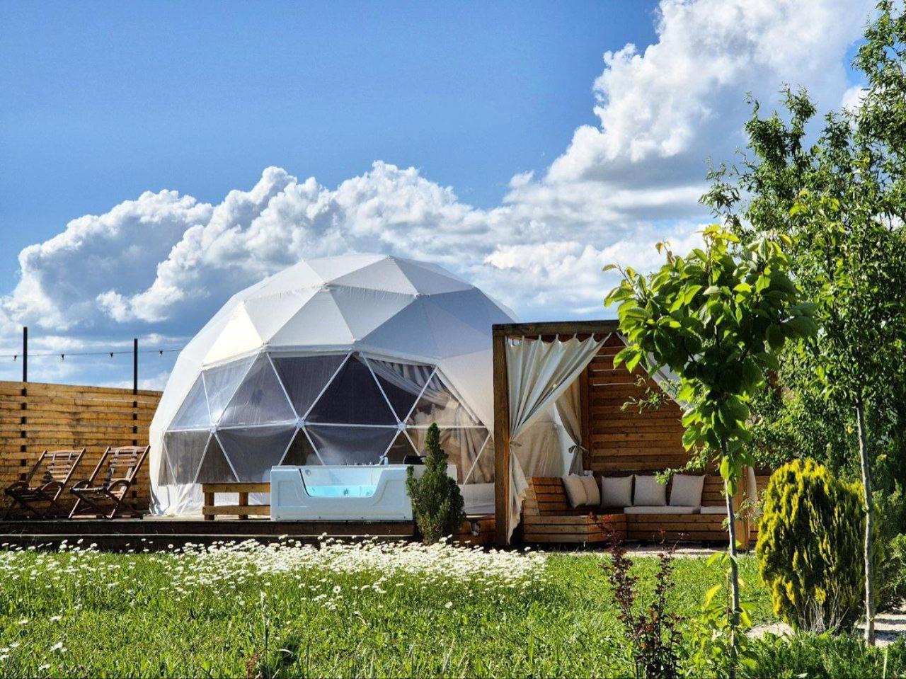 Jewelberry Glamping Hotel Tbilisi Mtsʼkhetʼa Dış mekan fotoğraf